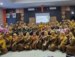 FK Unjani Tingkatkan Kapasitas Bidan dalam Kontrasepsi Pascapersalinan di Pangandaran